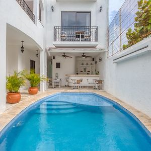 Chac Chi Hotel & Suites